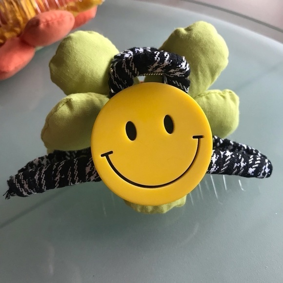 NEW Daisy Wildflower Smiley Large Hair Claw Clip - Picture 5 of 12